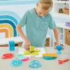 Kinetic Sand , Ultimate Sandisfying Set su 2 lb žaidimų smėlio (rožinis, geltonas ir žalsvai mėlynas), 10 įrankių ir formelių, sensoriniai žaislai vaikams nuo 7 metų