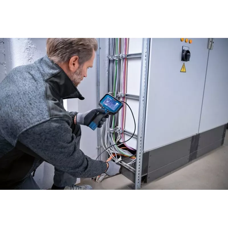 Apžiūros kamera Bosch GIC 12V-4-23 C Professional — maitinama baterijomis 12 V, lankstus 4,23 m kabelis