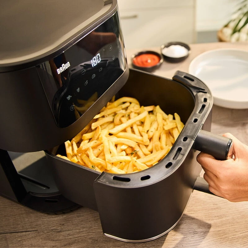 Karšto oro gruzdintuvė Braun Household MultiFry 5 HF5030 — 1700 W, 6,0 l krepšys, juoda/sidabrinė