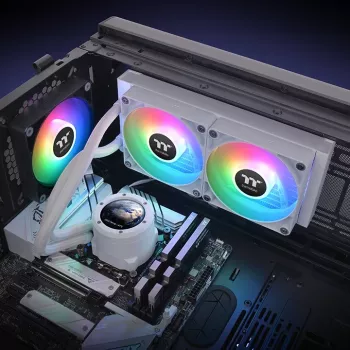 THERMALTAKE vandens aušinimas - TH240 V2 Ultra ARGB Sync viskas viename skysčio aušintuvas - baltos spalvos versija