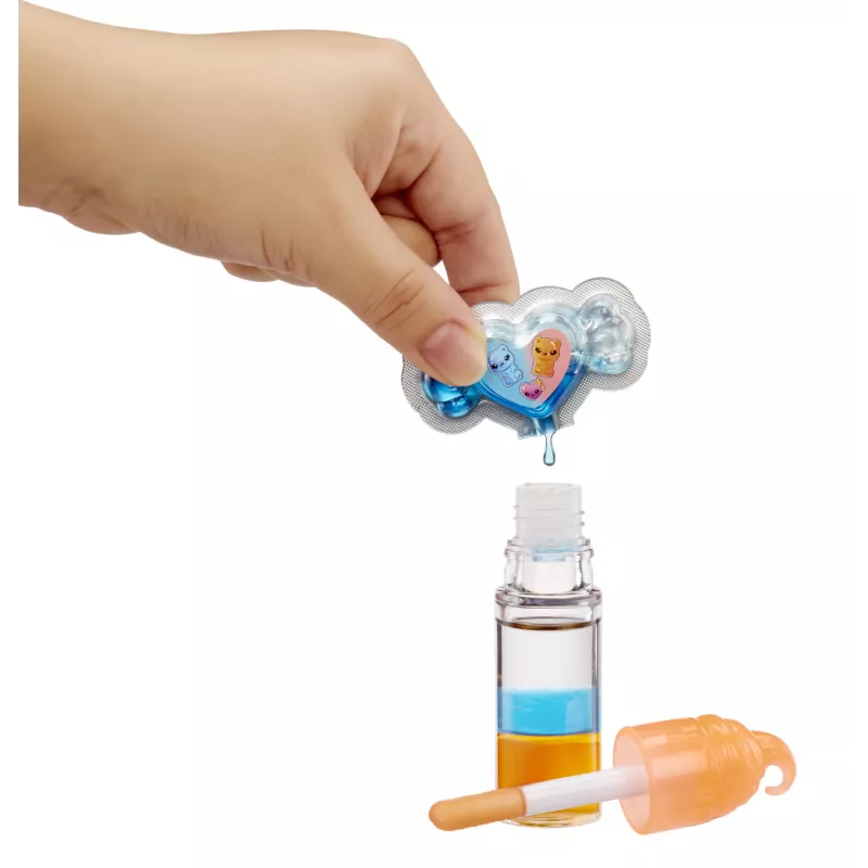 MGA Entertainment Yummiland Mystery Lip Gloss Doll - Gwen Gummybear
