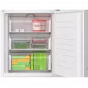 Įmontuojamas šaldytuvas-šaldiklis Bosch Serie 4 KIN96VFD0 — 290 L bendra talpa (215 L šaldytuvas / 75 L šaldiklis), NoFrost, apatinis šaldiklis, keičiamos durys