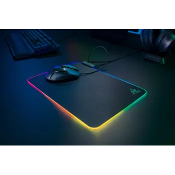 RAZER Firefly V2 žaidimų pelės kilimėlis, juodas