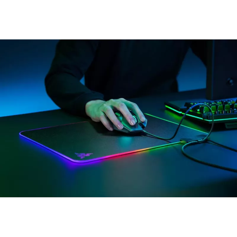 RAZER Firefly V2 žaidimų pelės kilimėlis, juodas