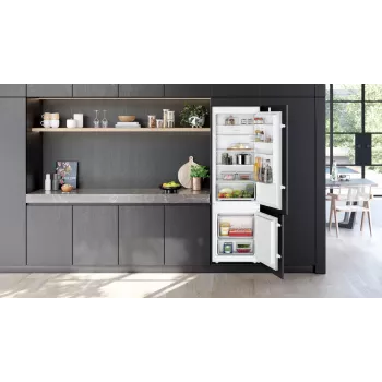 Siemens iQ100 KI87VNSE0 fridge-freezer Įmontuojamas 270 L Balta