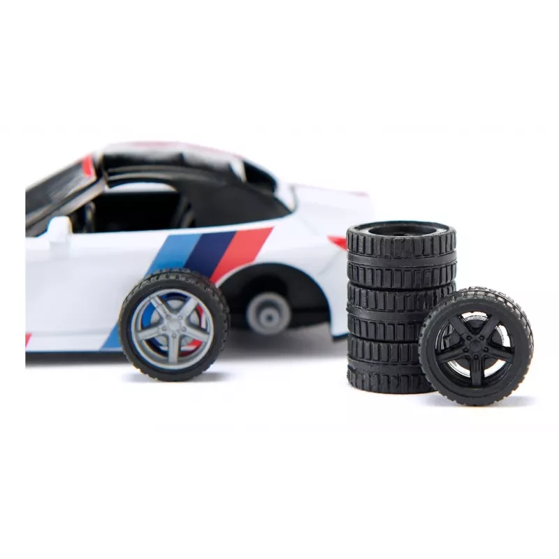 Siku sportinio automobilio modelis BMW Z4 M40i, iš anksto surinktas, mastelis 1:50, I 40 mm × P 87 mm × A 29 mm