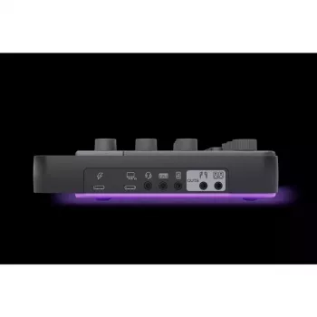 Maišytuvas Mackie MixCaster Live nešiojamas 8 kanalų USB – kompaktiška gyvo garso maišymo pultas su integruota USB sąsaja