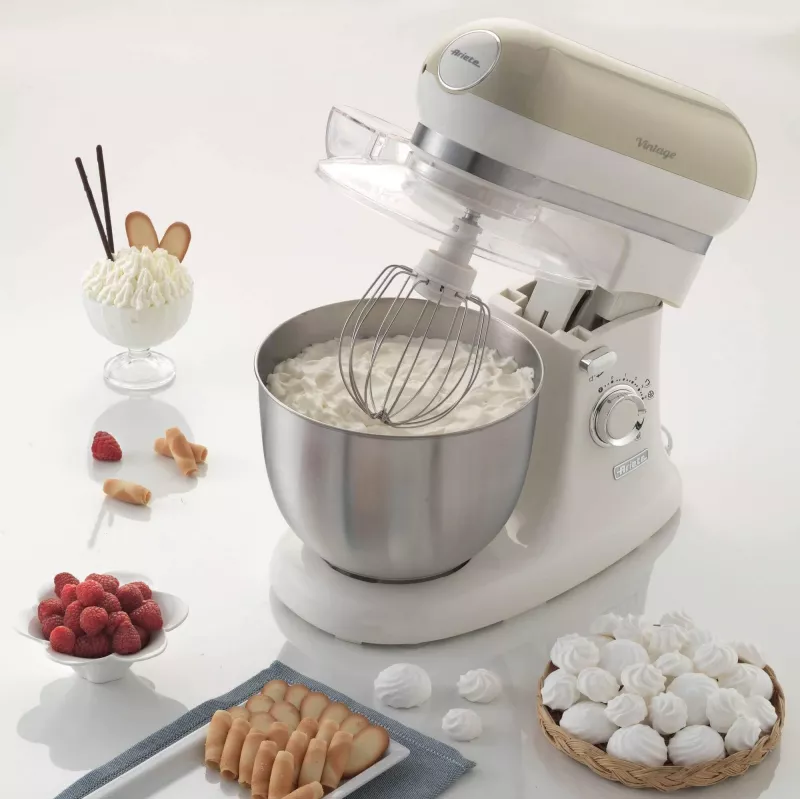 Ariete 1588 Vintage Mixer, planetarinis maišytuvas duonai, picai, pyragams ir kepiniams, 5,5 l talpa, 7 greičiai, 2400 W, pastelinė smėlio spalva