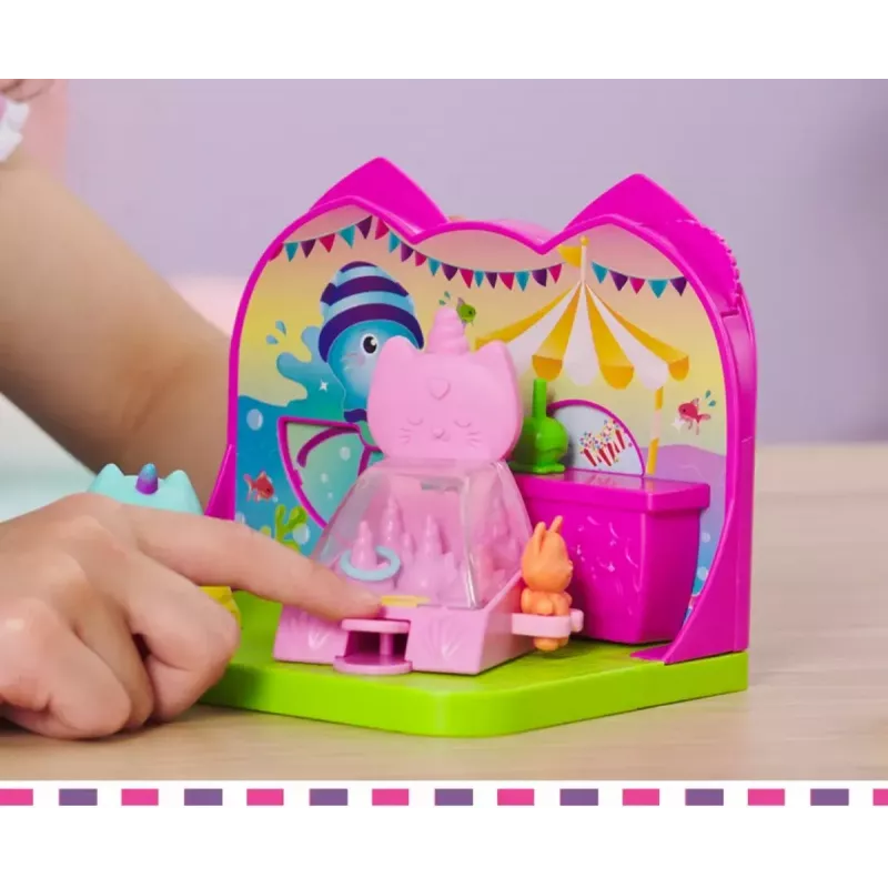 Figūrėlių rinkinys Spin Master Gabby's Dollhouse karnavalo kambarys – kolekcionuojamų žaidimo figūrėlių rinkinys