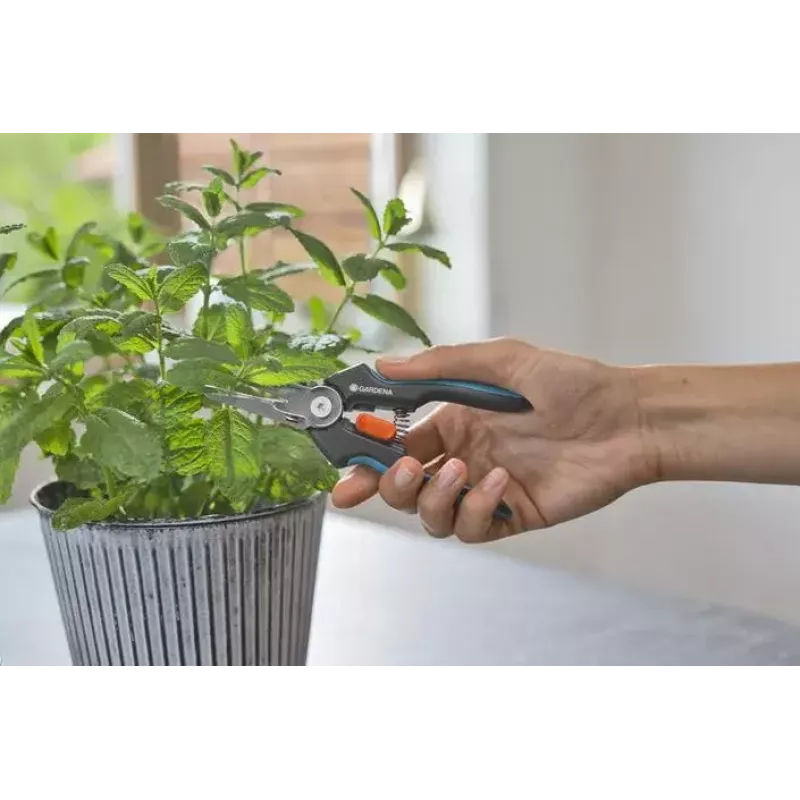Genėjimo žirklės Gardena GripCut 12213-20 Plastikinė rankena Juoda Žalia Nerūdijančio plieno ašmenys