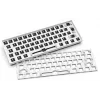 Kompaktiška 60 % laidinė klaviatūra Sharkoon SKILLER SGK50 S4 — QWERTY vokiškas išdėstymas, RGB apšvietimas, USB, 1,5 m kabelis, balta