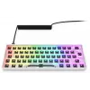 Kompaktiška 60 % laidinė klaviatūra Sharkoon SKILLER SGK50 S4 — QWERTY vokiškas išdėstymas, RGB apšvietimas, USB, 1,5 m kabelis, balta