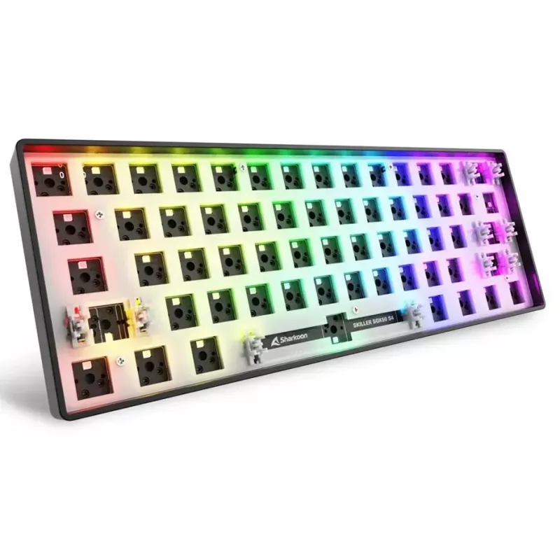 Mechaninė kompaktiška 60% klaviatūra Sharkoon SKILLER SGK50 S4 — laidinė USB, QWERTY vokiškas išdėstymas, RGB apšvietimas, 1,5 m laidas, juoda