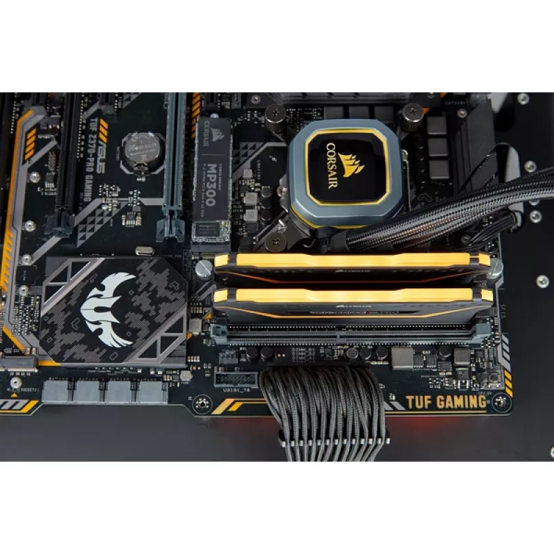 CORSAIR atmintis 32 GB DDR4 3200 MHz 2x16 GB C16 - juoda
