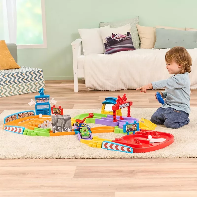 Žaislinis RC automobilių lenktynių takelis VTech Tut Tut Baby Flitzer – interaktyvus stumiamo ir važiuojamo transporto priemonių rinkinys