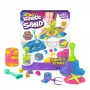 Kinetic Sand, Squish N’ Create žaidimų rinkinys, Velykų krepšelio priedai, apima 13,5oz (3 spalvų) formuojamo žaidimų smėlio, 5 įrankius, sensorinius žaislus vaikams nuo 3 metų