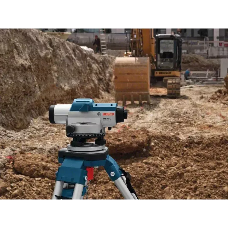 Bosch GOL 32 D Professional optinis nivelyras — IP54 apsauga, 1,5 kg