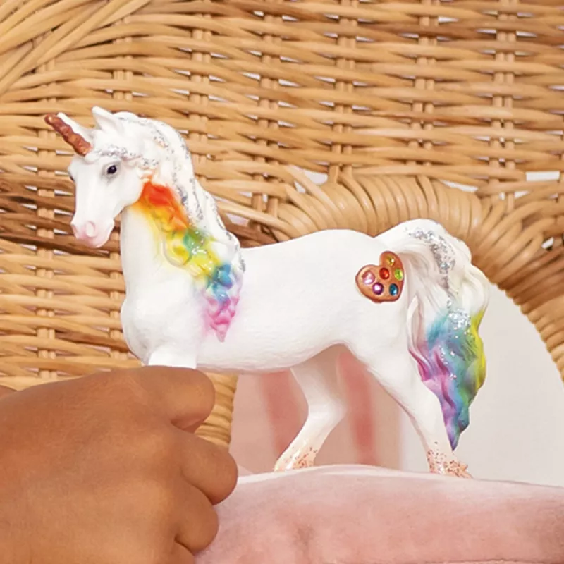 schleich BAYALA Vaivorykštinės Meilės Vienaragė Kumelė, 5 m., Vienaragis / Pegasas, Vienaragiai ir Fėjos, Daugiaspalvė