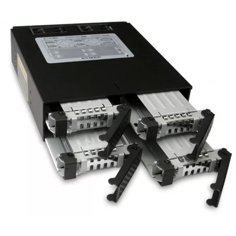ICYDOCK ToughArmor visiškai metalinis 4 lizdų 2,5 col. SATA HDD ir SSD galinis skydas, skirtas išoriniam 5,25 col. lizdui