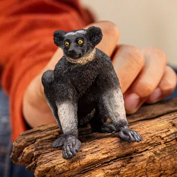 Figūrėlė Schleich WILD LIFE Indri Spalvinga 14877S Rekomenduojamas amžius nuo 3 metų