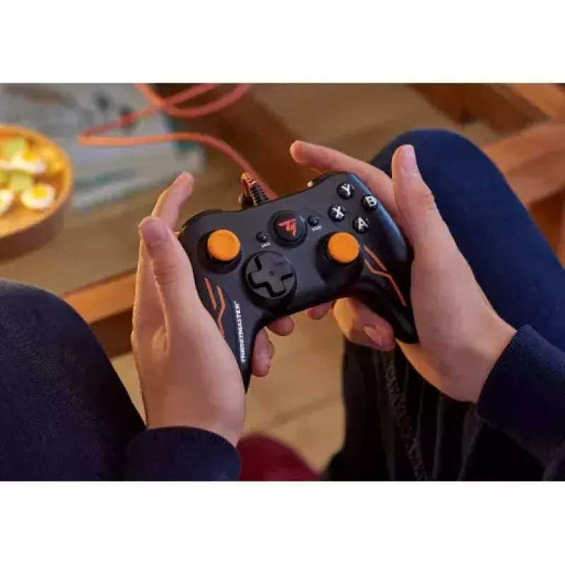 Thrustmaster GP XID PRO eSport edition juodas, oranžinis žaidimų pultelis analoginis / skaitmeninis PC