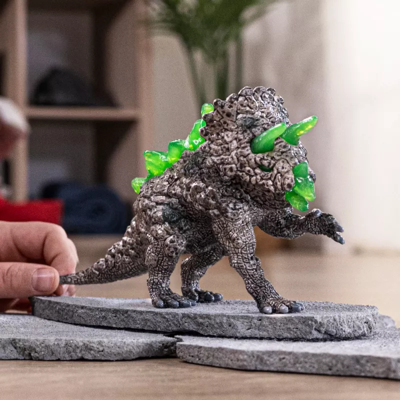 schleich ELDRADOR CREATURES Akmeninis Triceratopsas, 7 m., Monstrai ir drakonai, Akmenų pasaulis, Įvairiaspalvis