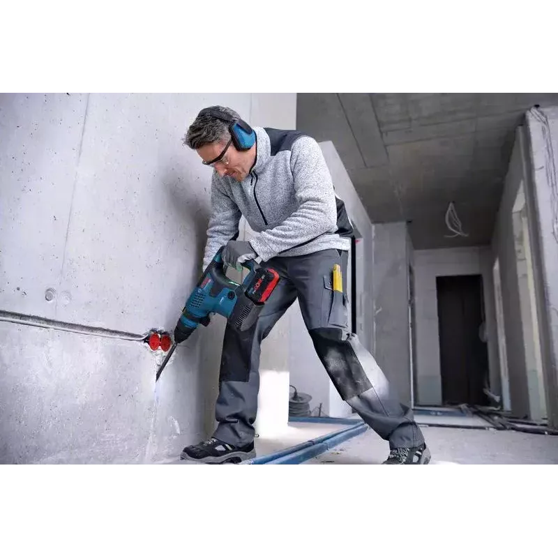 Bosch GBH 18V-34 CF Professional 500 RPM SDS Plus 4,9 kg Juoda, Mėlyna