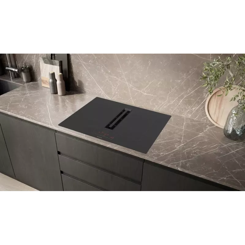 Siemens iQ500 ED711HQ26E kaitlentė Juoda Įmontuojama 70 cm Zoninė indukcinė kaitlentė 4 zonos Įmontuojamas gartraukis
