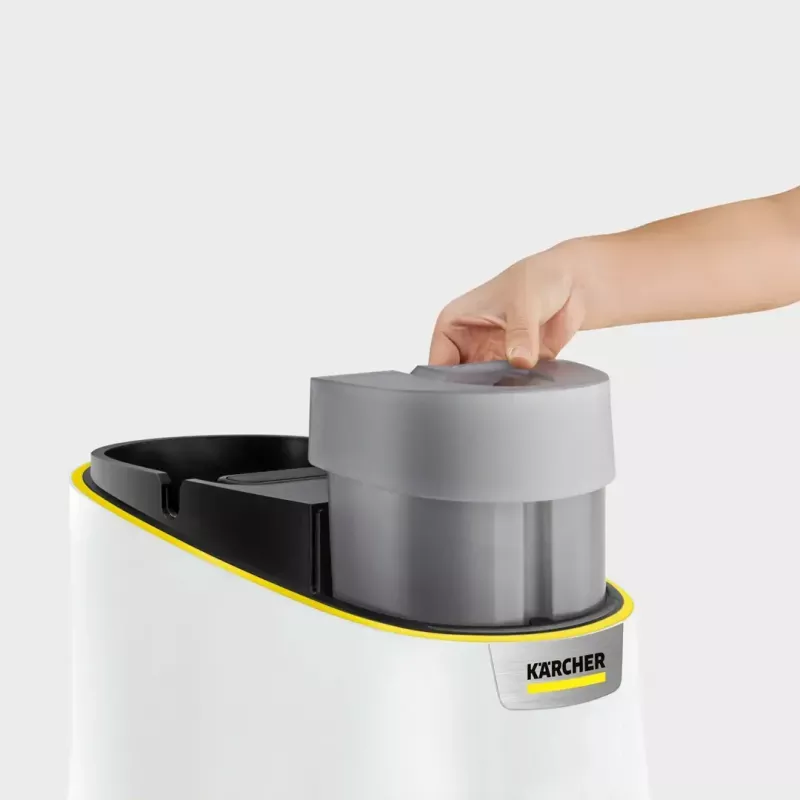 Garo valytuvas Karcher SC 4 Deluxe su 1,5 L vandens baku ir 1500 W galia