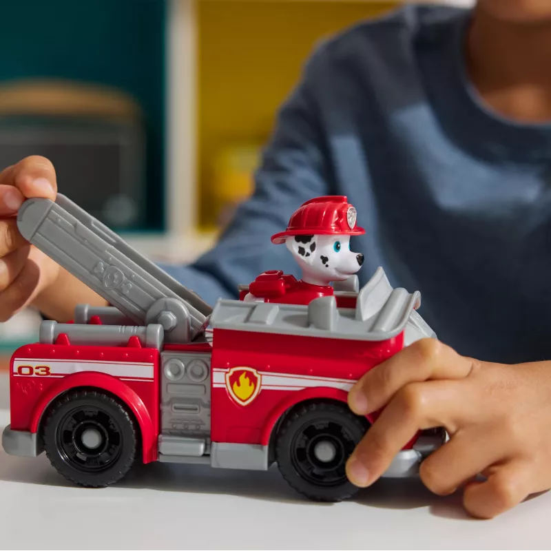 PAW Patrol , Marshallo gaisrinė mašina, žaislinė transporto priemonė su kolekcionuojama veiksmo figūrėle, tvarūs vaikiški žaislai berniukams ir mergaitėms nuo 3 metų
