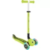 Paspirtukas GLOBBER Go-Up Active Lights — reguliuojamas aukštis, LED lemputės, laimo spalva