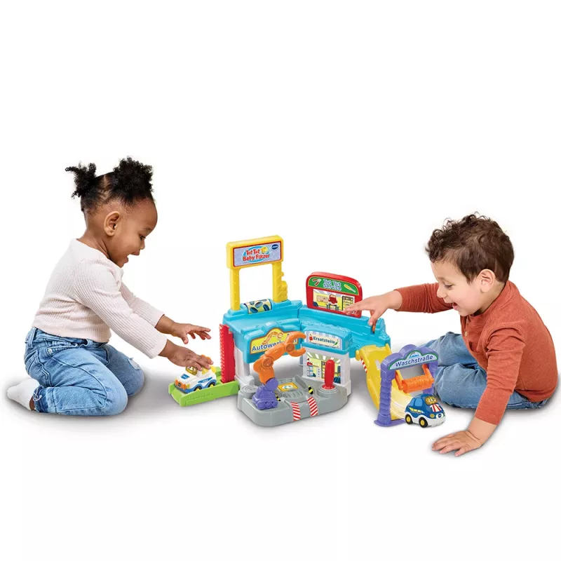VTech Tut Tut Baby Flitzer automobilių dirbtuvių žaidimų rinkinys – interaktyvios transporto priemonės ir garažas