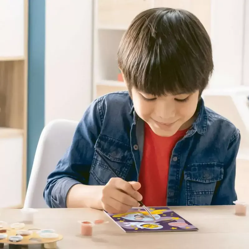 Piešimo pagal skaičius rinkinys Ravensburger CreArt – „Gyvūnai kosmose“ tapybos rinkinys