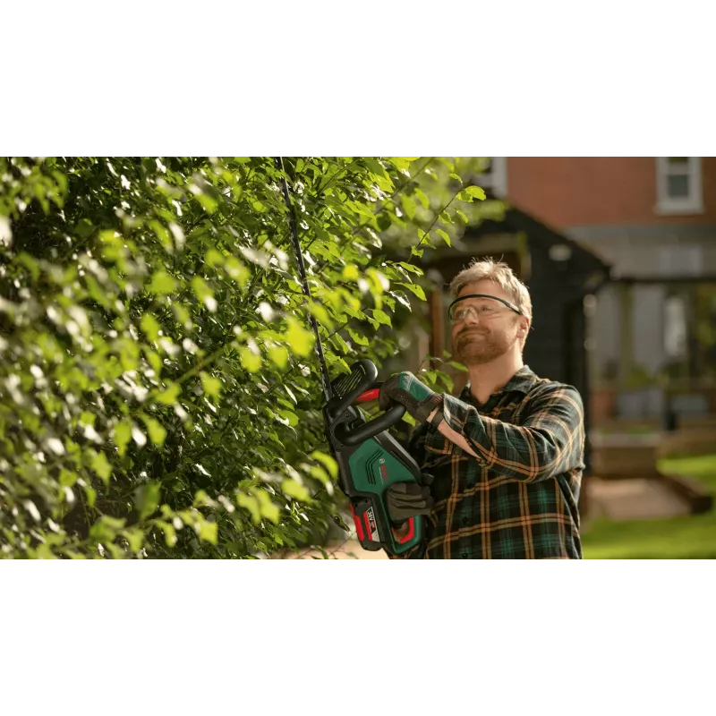 Bosch AdvancedHedgeCut 36V-65-28 vieno ašmenų 3,5 kg