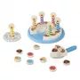 Melissa & Doug gimtadienio šventės tortas – medinis žaislinis maistas su derinamais priedais ir 7 žvakutėmis