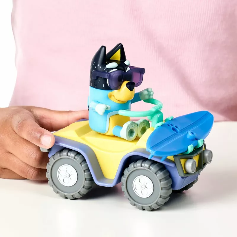 Moose Toys Bluey S9 figūrėlių ir transporto priemonių rinkinys Paplūdimio keturratis su Bandit