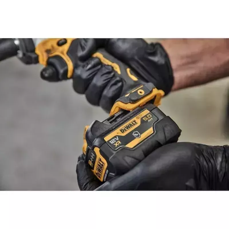 Baterijos įkroviklis DeWALT DCB126G-XJ 1 vnt.