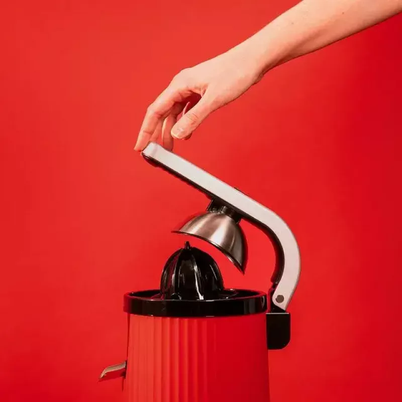 Lėtaeigė sulčiaspaudė Cecotec Xqueeze RetroJuice 600 600 W Juoda Raudona Nerūdijantis plienas