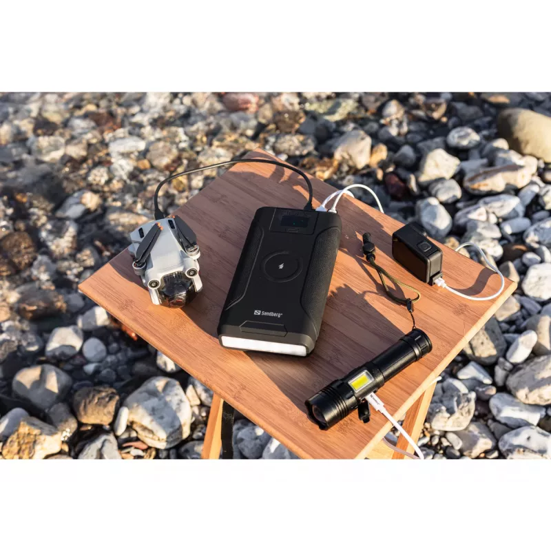 Sandberg Survivor Powerbank 7in1 76800, 76800 mAh, ličio jonų (Li-Ion), belaidis įkrovimas, 3.6 V, juoda