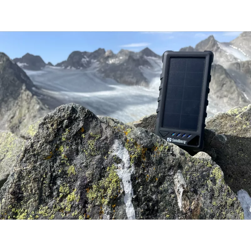„Sandberg Outdoor Solar Powerbank 16000“, 16000 mAh, ličio jonų (Li-Ion), juoda