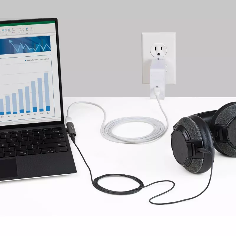 StarTech.com USB C garso ir įkrovimo adapteris – USB-C garso adapteris su 3,5 mm TRRS ausinių / laisvų rankų įrangos lizdu ir 60 W USB Type-C maitinimo perdavimo įkrovikliu – USB-C telefonams / planšetėms / nešiojamiesiems kompiuteriams