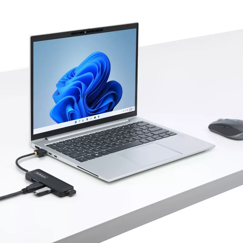 StarTech.com 4 prievadų USB-A šakotuvas, 5 Gbps, maitinamas per magistralę, mažas kelioninis mini USB šakotuvas, kelių prievadų USB 3.0 skirstytuvas, nešiojamasis USB šakotuvas, apsauga nuo viršsrovių (OCP)