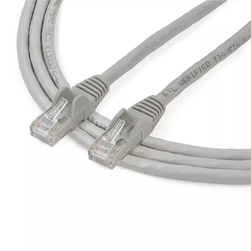StarTech.com 2m CAT6 Ethernet kabelis – Pilkas CAT 6 Gigabit Ethernet laidas – 250MHz 100W PoE RJ45 UTP tinklo/komutacinis kabelis be užkabinimų su įtempimo sumažinimu, individualiai testuotas