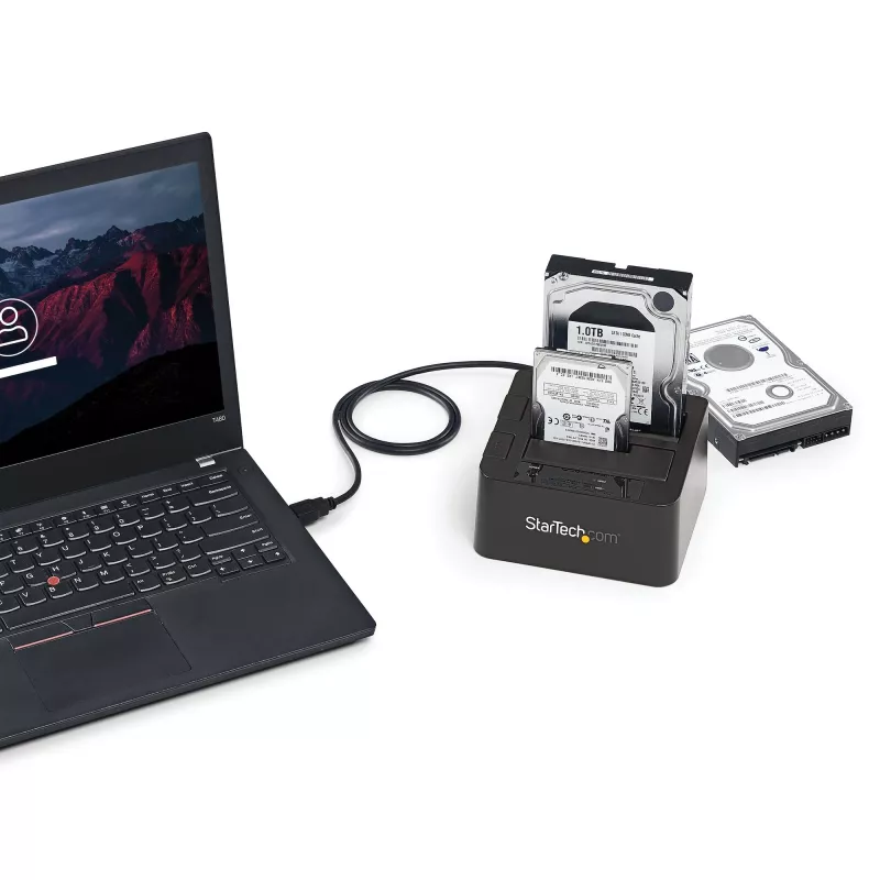 StarTech.com dviejų lizdų USB 3.2 Gen 2 į SATA standžiųjų diskų prijungimo stotelė, USB 10 Gbps standžiųjų diskų prijungimo stotelė, išorinė 2,5/3,5 col. SATA I/II/III SSD/HDD prijungimo stotelė, karšto keitimo standžiųjų diskų dėklas, viršutinė įkrova