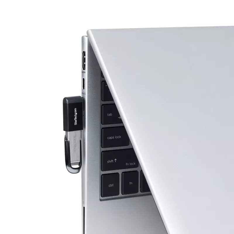 StarTech.com Right kampuotas USB-C to USB-A Adapter, USB 5Gbps, Compact USB-C Male to USB-A Female Adapter, Metal Housing, M/F