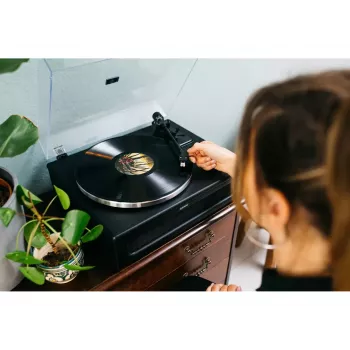 Belt-drive audio turntable Lenco LS-430BK Juoda 40W Bluetooth