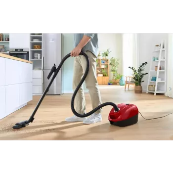 Drum vacuum Bosch Serie 4 BGD38RD1H, 600 W, 4 L dulkių maišelis, sausas valymas, raudona