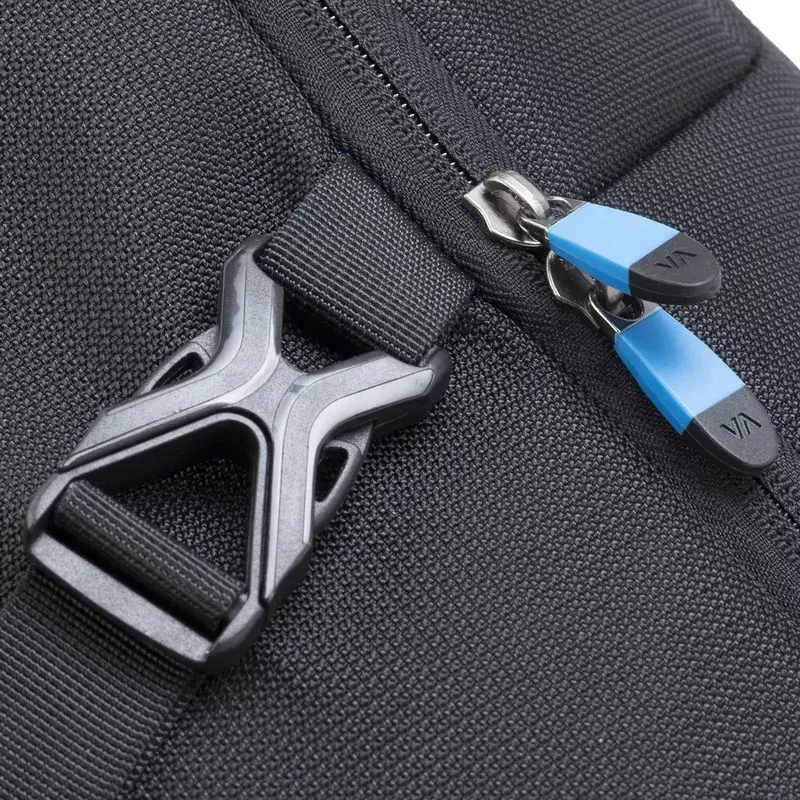 Kuprinės tipo dėklas Rivacase 7860 nešiojamiesiems kompiuteriams iki 43,9 cm (17,3 col.), poliesteris, juoda/mėlyna