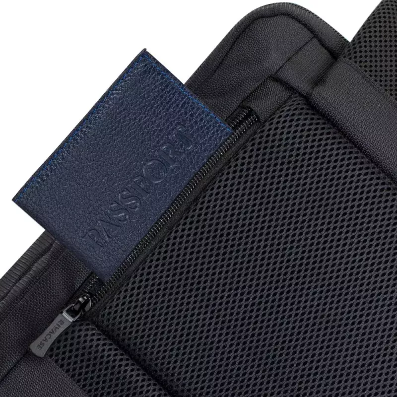 Kuprinė Rivacase 8461 43,9 cm 17,3 colio juoda 2 priekinės kišenės