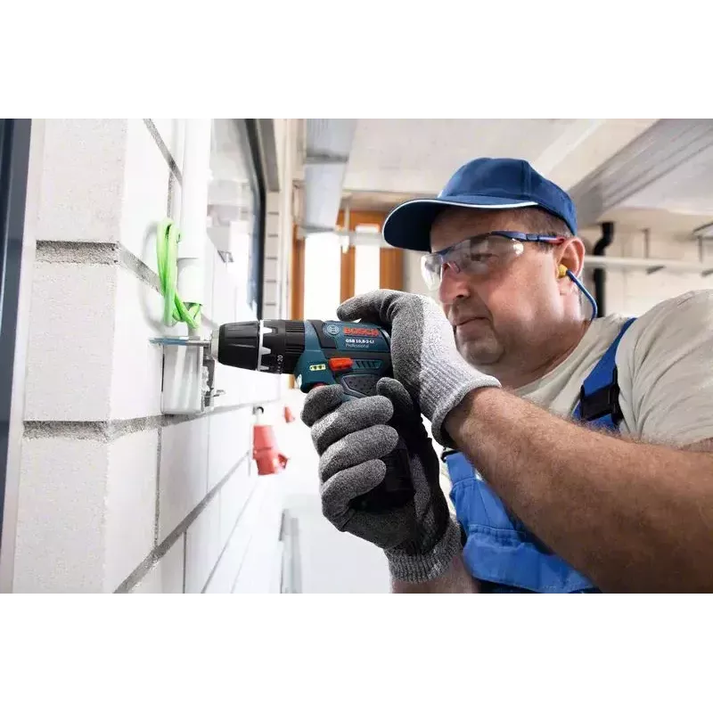 Pistol grip grąžtas Bosch GSB 12V-15, 1300 RPM, 2 Ah baterija